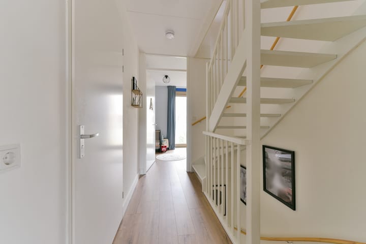 Foto 25 van Larikslaan 3-E