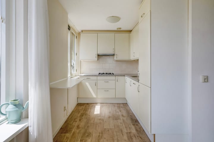 Foto 23 van Meidoornlaan 102