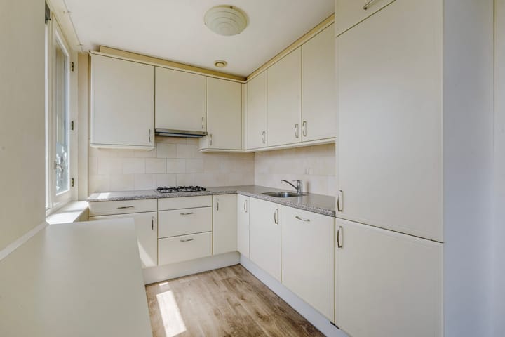 Foto 24 van Meidoornlaan 102