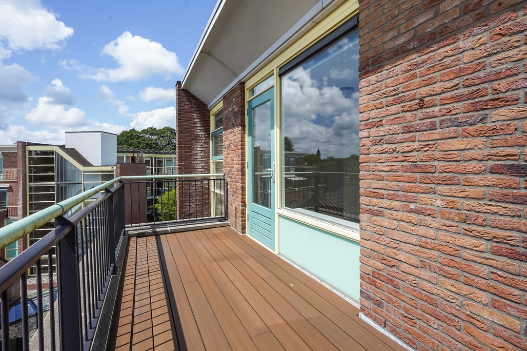 Foto 26 van Meidoornlaan 102