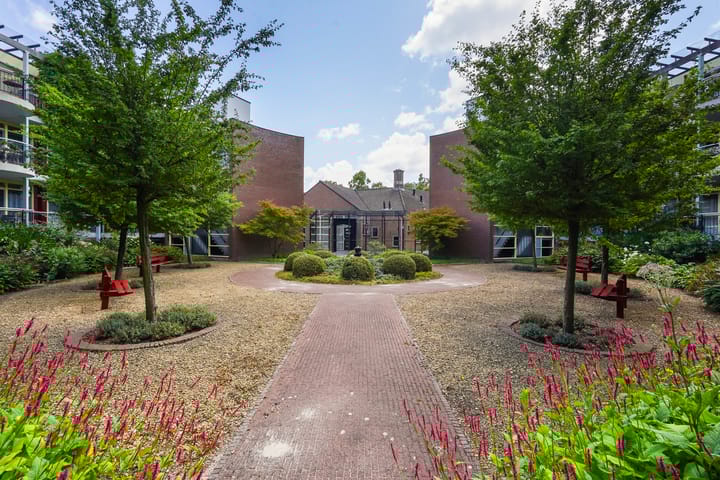 Foto 42 van Meidoornlaan 102