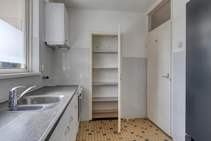 Foto 11 van Kruiskampsingel 143