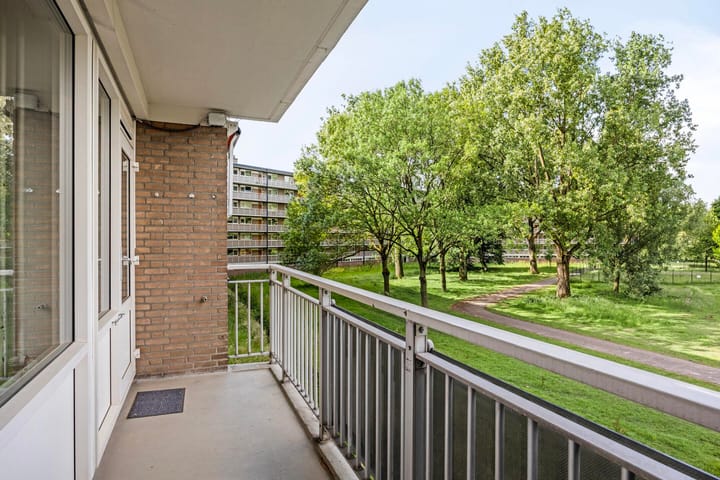 Foto 8 van Kruiskampsingel 143