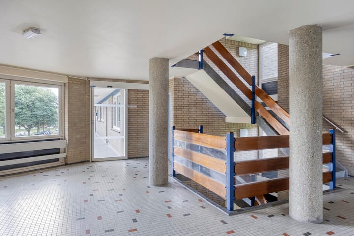 Foto 25 van Kruiskampsingel 143