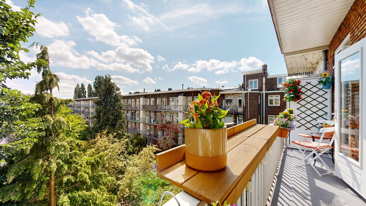 Foto 14 van Haarlemmerweg 513-3