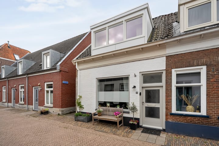 Foto 8 van Molenstraat 18