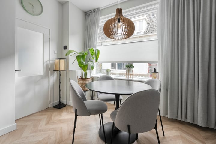 Foto 13 van Molenstraat 18