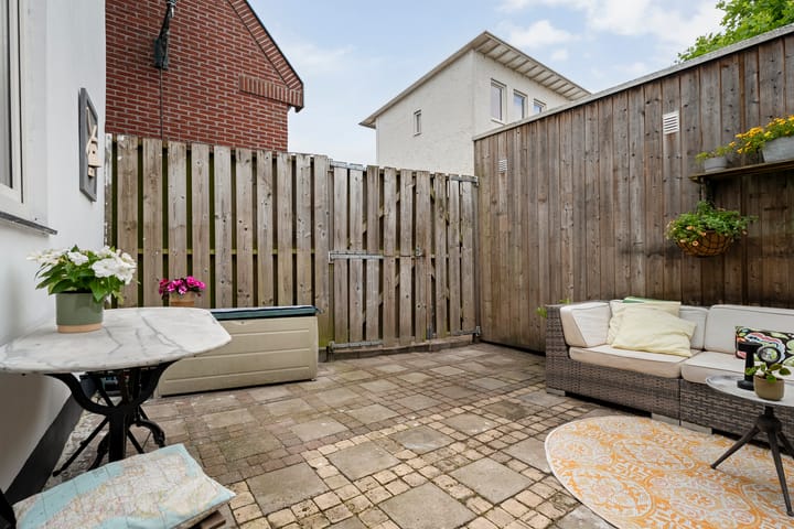 Foto 27 van Molenstraat 18