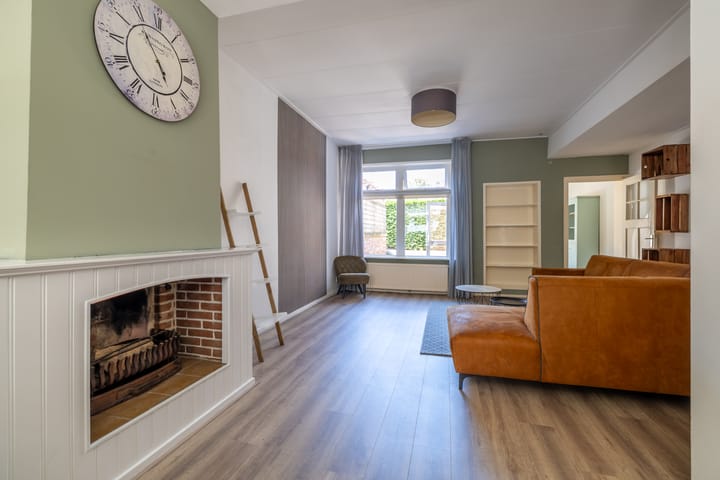 Foto 12 van Anjelierstraat 15