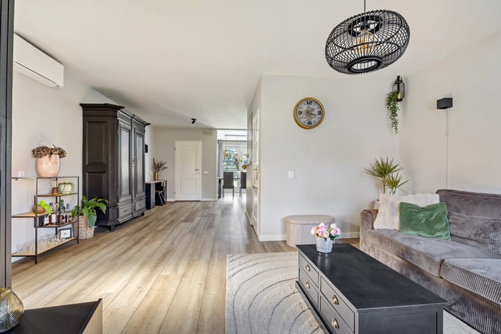 Foto 3 van 18 novemberring 52-A