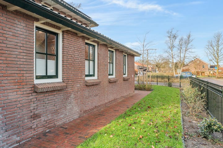 Foto 10 van Prinses Beatrixweg 4