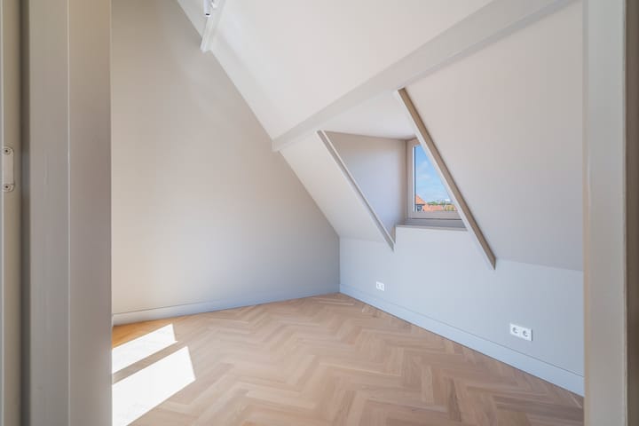 Foto 42 van van Arembergelaan 189-A