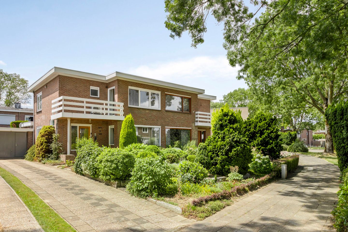 Foto 1 van Landsteinerstraat 49