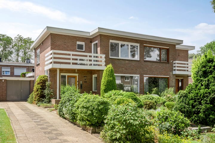 Foto 2 van Landsteinerstraat 49