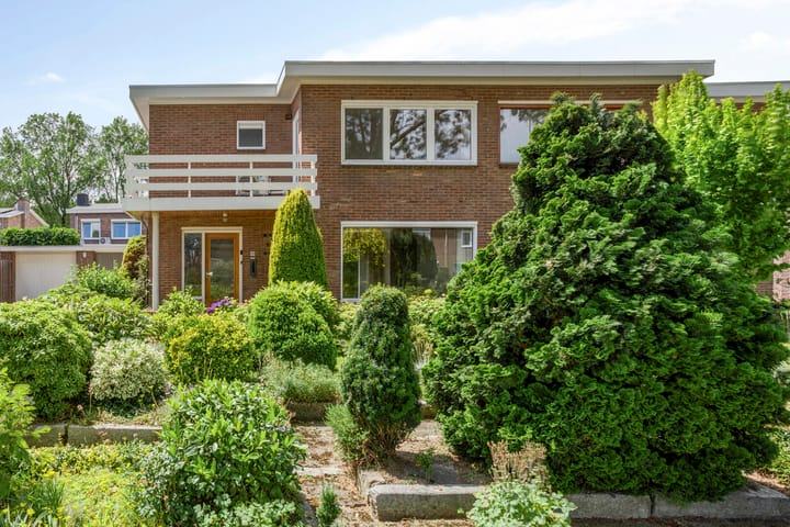 Foto 3 van Landsteinerstraat 49