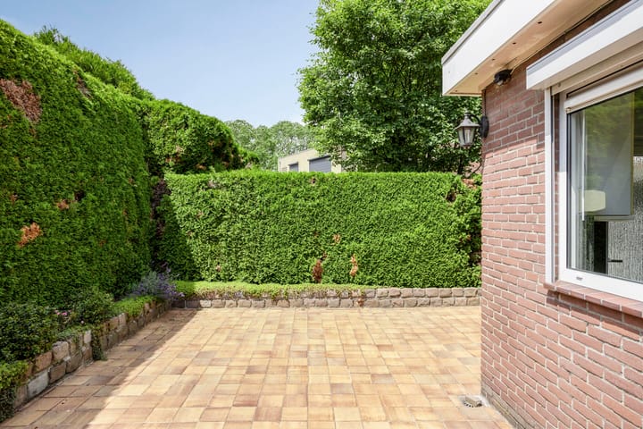 Foto 28 van Landsteinerstraat 49