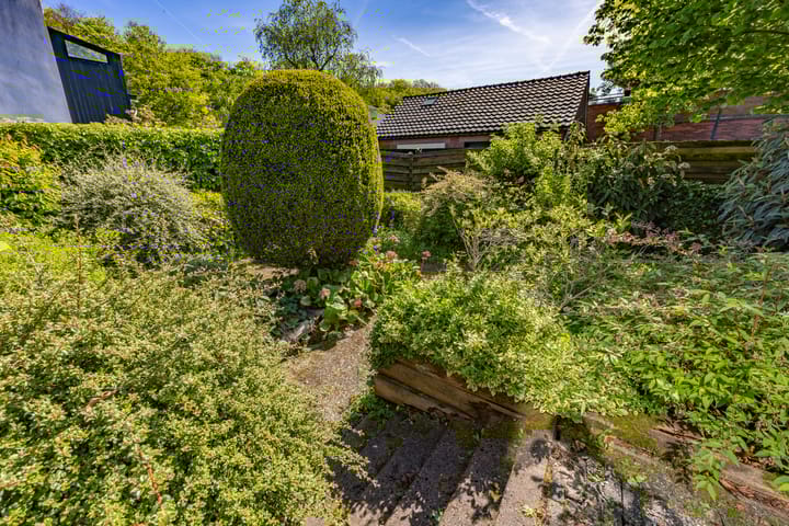 Foto 42 van van Vredenburchweg 95