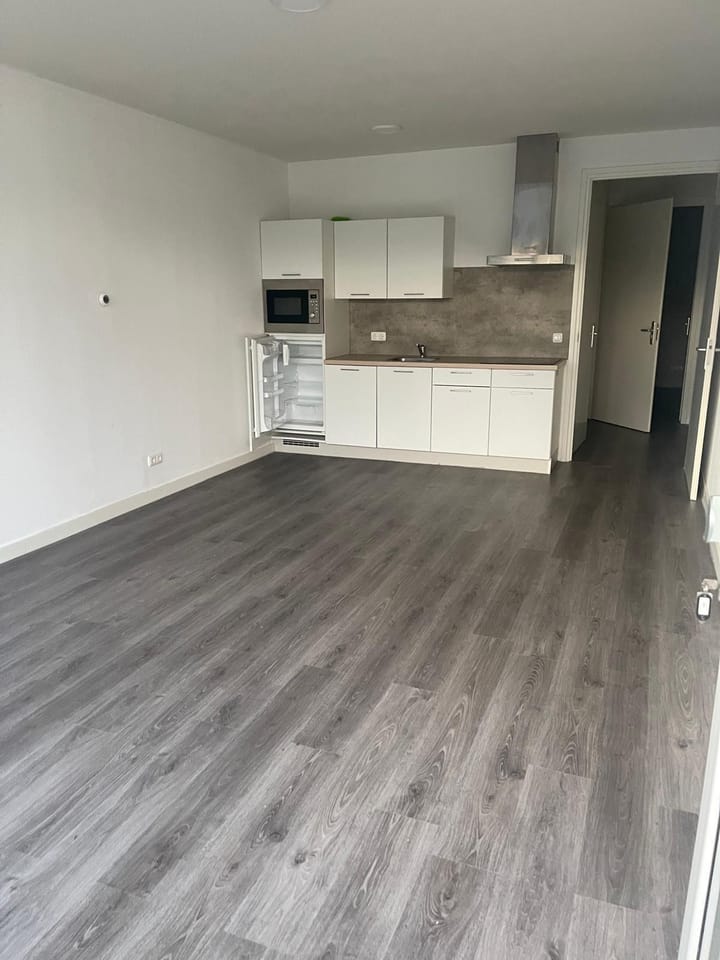 Foto 2 van Van Akenweg 67-L