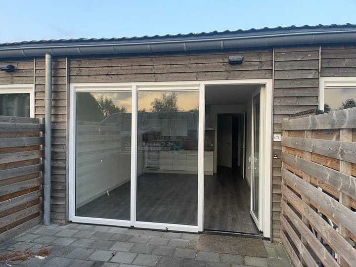 Foto 1 van Van Akenweg 67-L