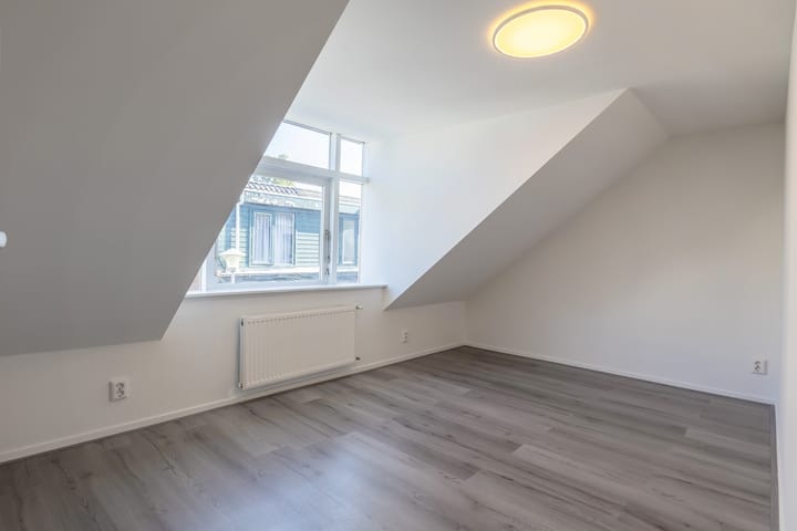 Foto 17 van Cornelis Evertsenstraat 8