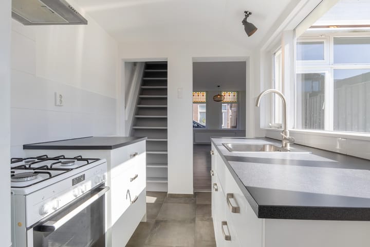 Foto 9 van Cornelis Evertsenstraat 8