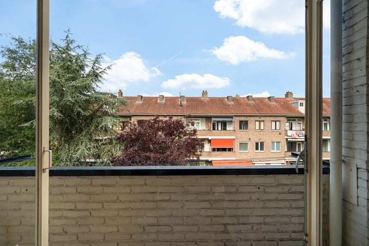 Photo 15 of Dorpsweg 123-C