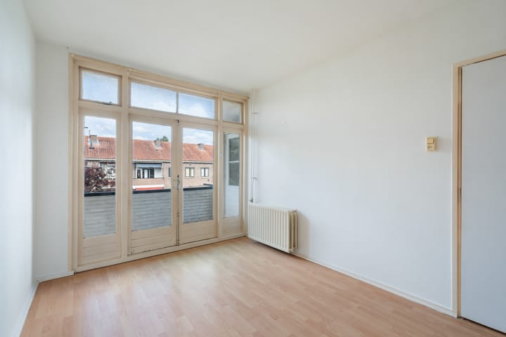 Photo 11 of Dorpsweg 123-C