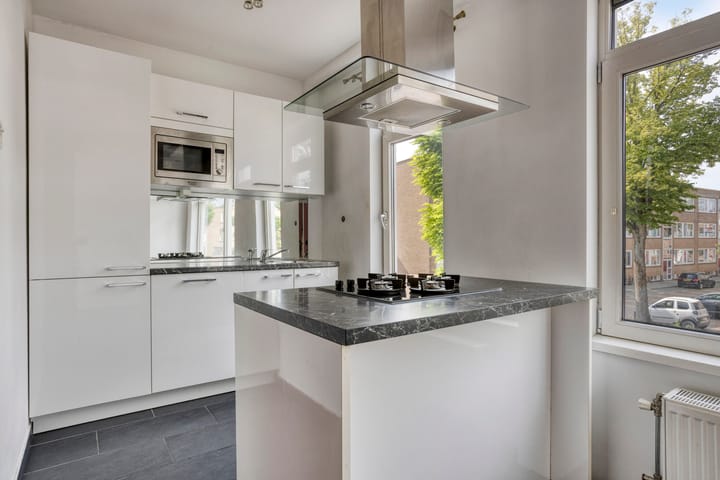 Foto 5 van Flakkeesestraat 51-B