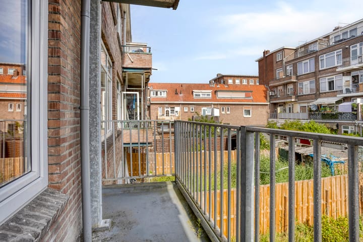 Foto 12 van Flakkeesestraat 51-B