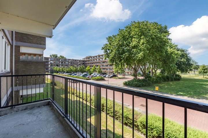 Foto 4 van Zonnebloemstraat 76