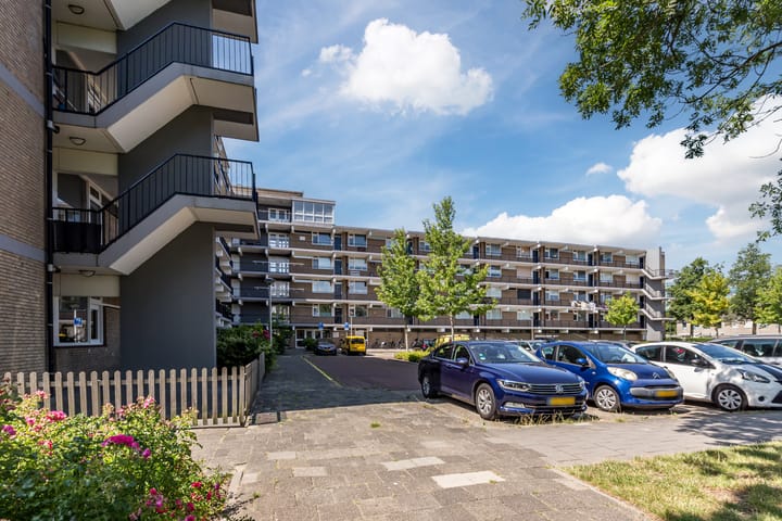 Foto 39 van Zonnebloemstraat 76