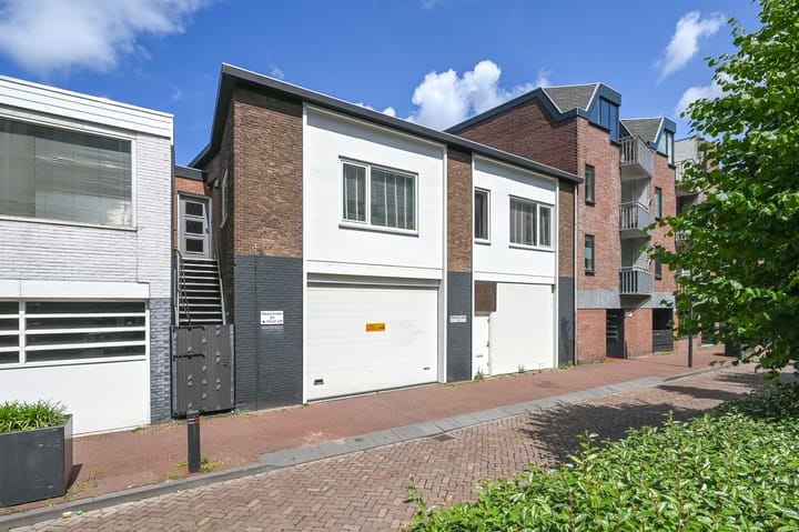 Photo 36 of Meerstraat 20