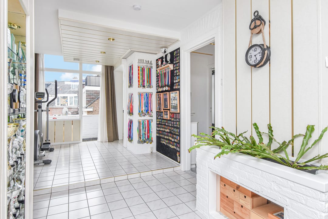 Photo 8 of Jan van Rodestraat 31