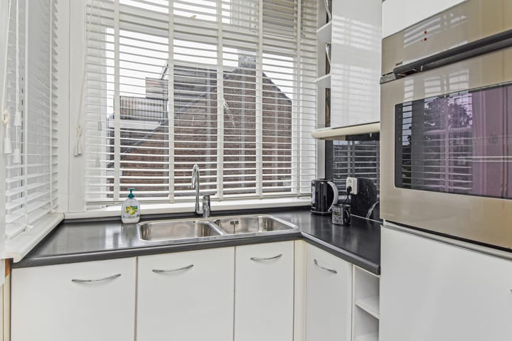 Foto 9 van Jan van Rodestraat 31