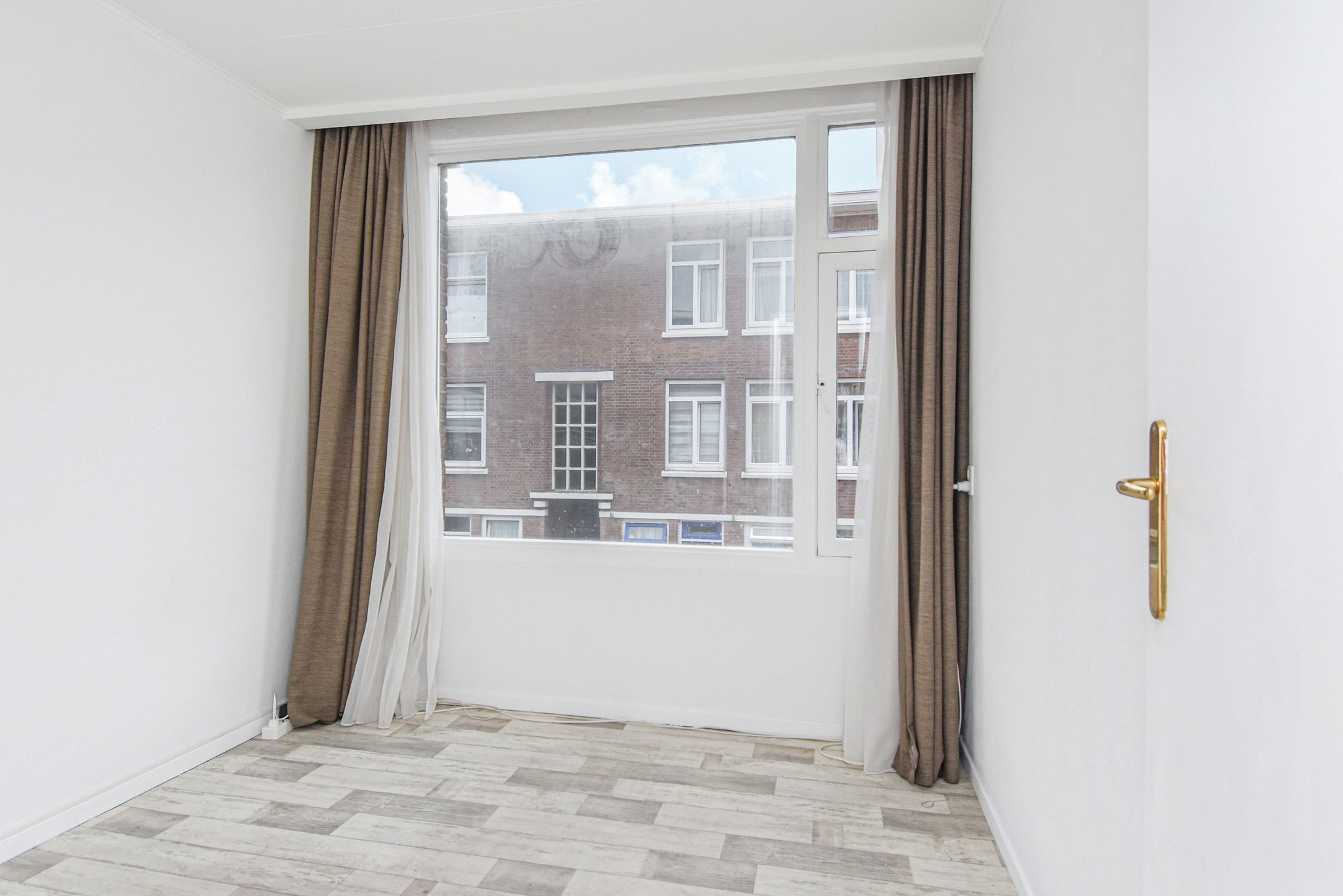 Photo 12 of Jan van Rodestraat 31