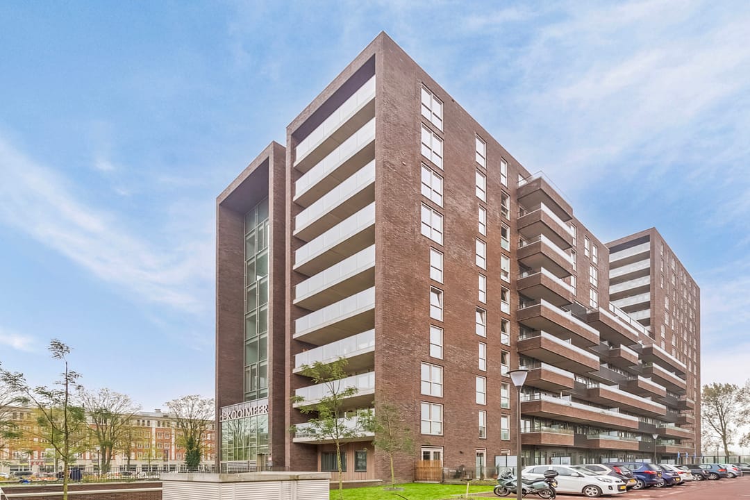 Photo 1 of Albertina Agnesstraat 154