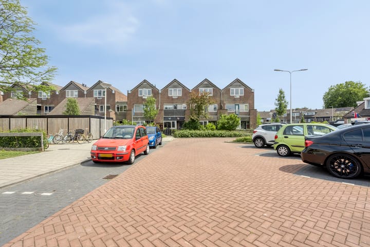 Foto 4 van Moerbeigaarde 102