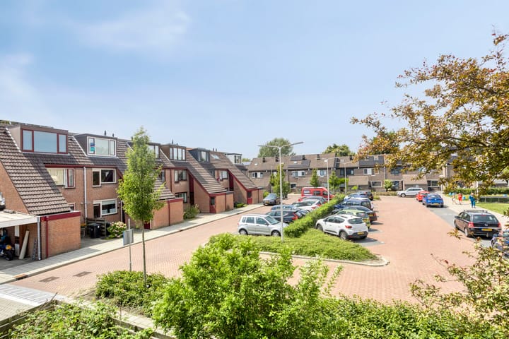 Foto 15 van Moerbeigaarde 102