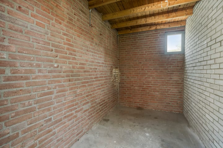 Foto 29 van Moerbeigaarde 102