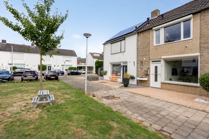 Photo 20 of Steenmetsersdreef 10