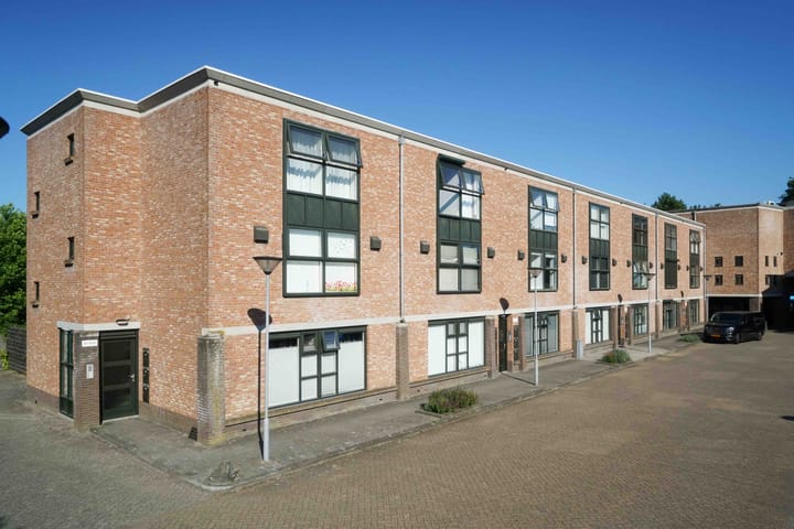 Foto 28 van Van Boetzelaerlaan 68