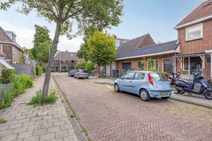 Foto 2 van Brederodestraat 18