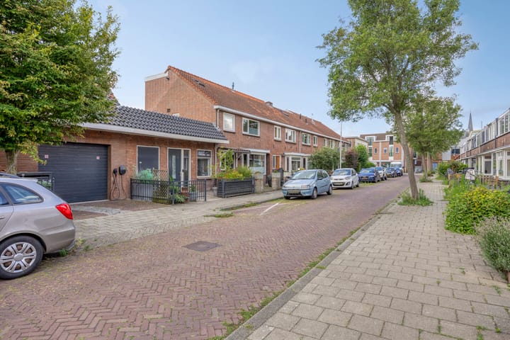 Foto 3 van Brederodestraat 18