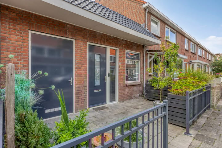 Foto 4 van Brederodestraat 18