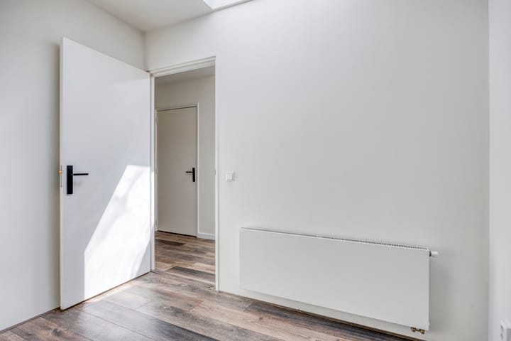 Foto 18 van Brederodestraat 18