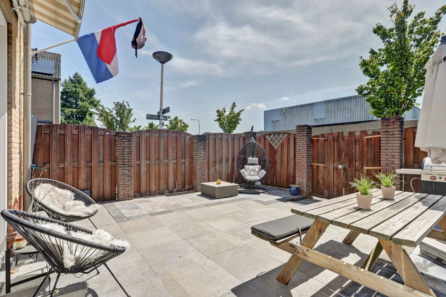 Photo 5 of Hugo van Voorneweg 66