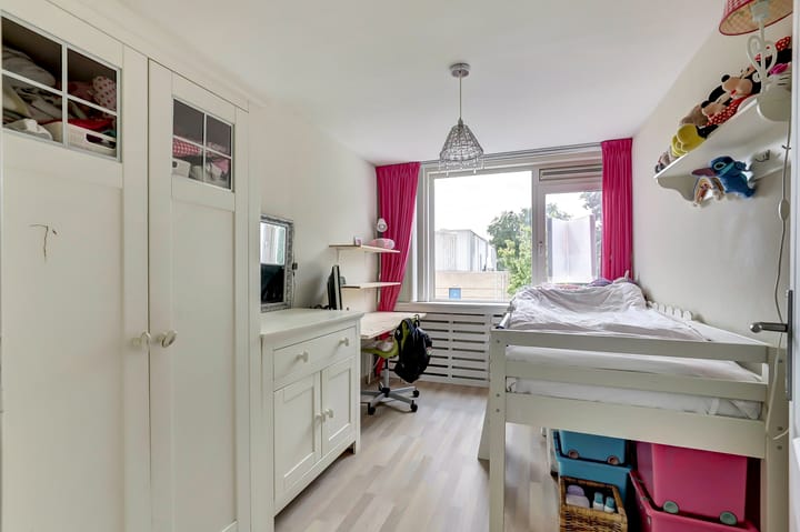 Foto 17 van Hugo van Voorneweg 66