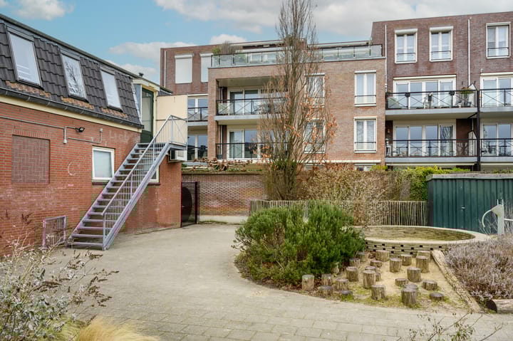 Foto 33 van Choorstraat 29-A