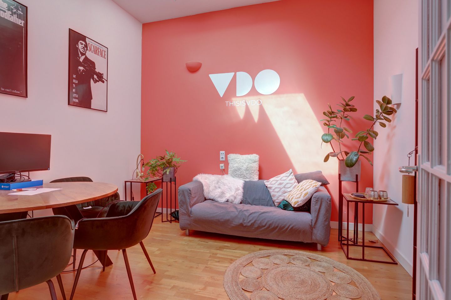 View photo 4 of Zeeburgerpad 72