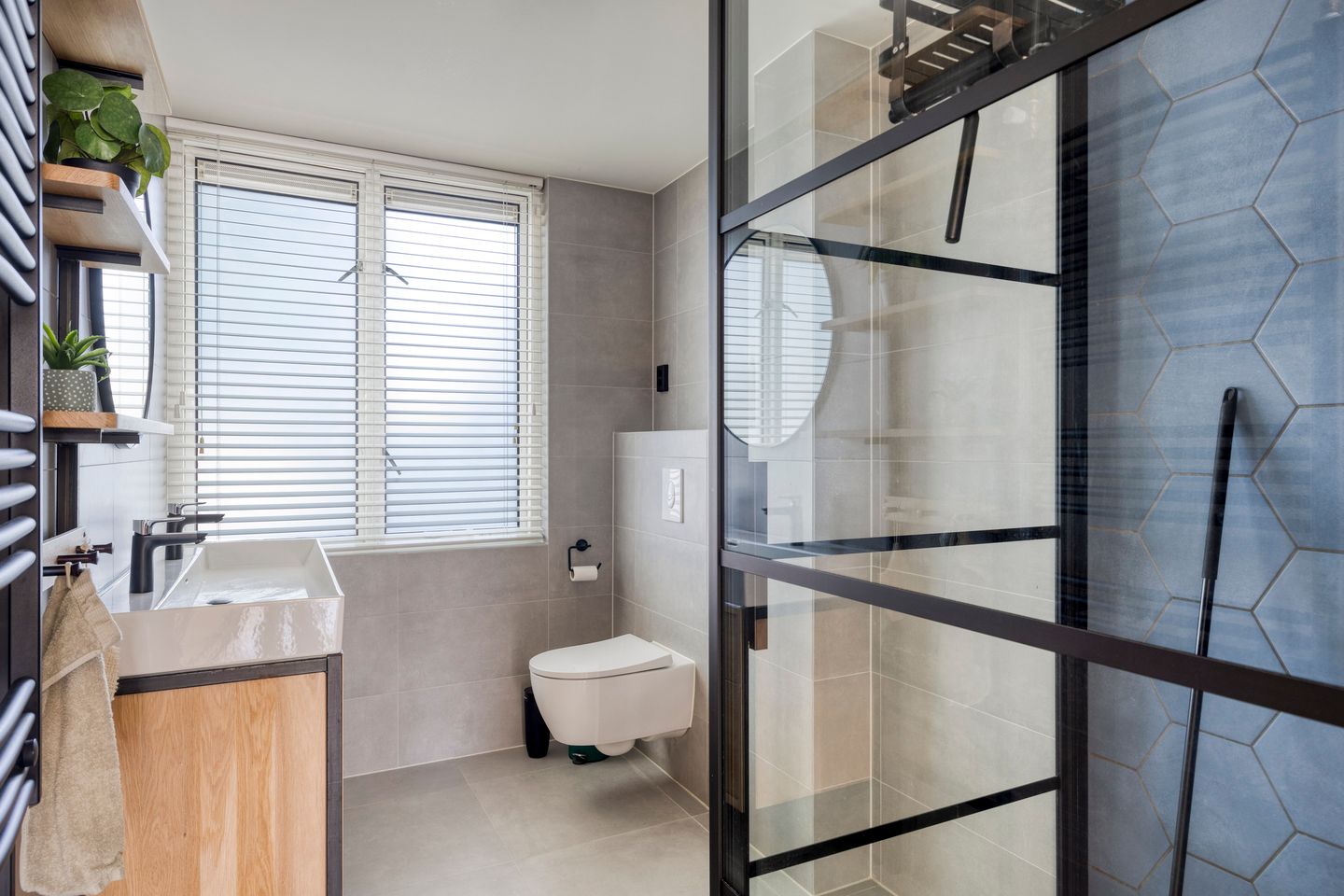 Photo 14 of Titus Brandsmastraat 32